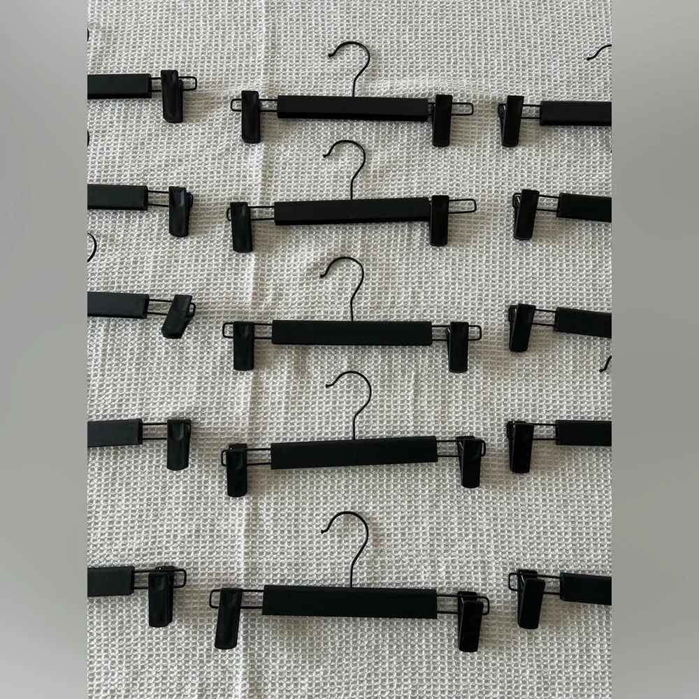 Black Plastic & Metal Pants Hangers for Skirts Trousers Swivel Hook - Set of 22